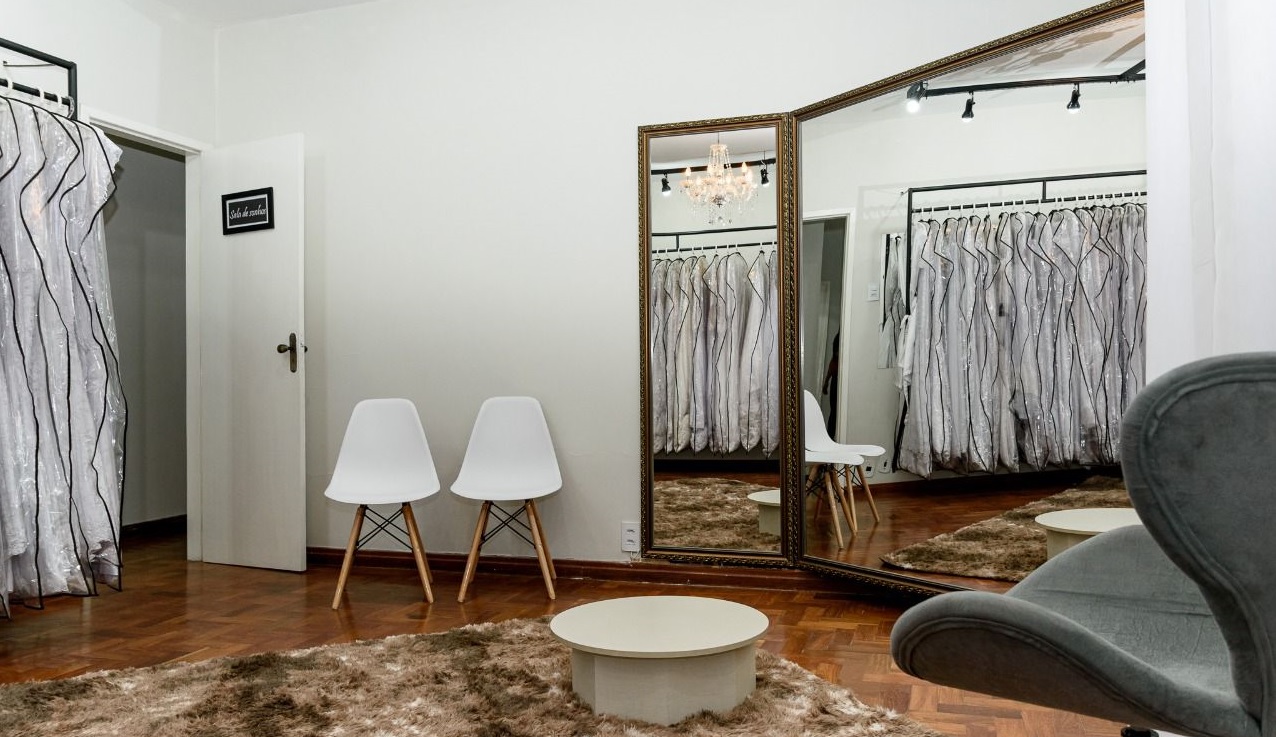 foto do espaço da loja de aluguel de roupas de festa chamada Brilho das Noivas Conceito em Muriaé MG